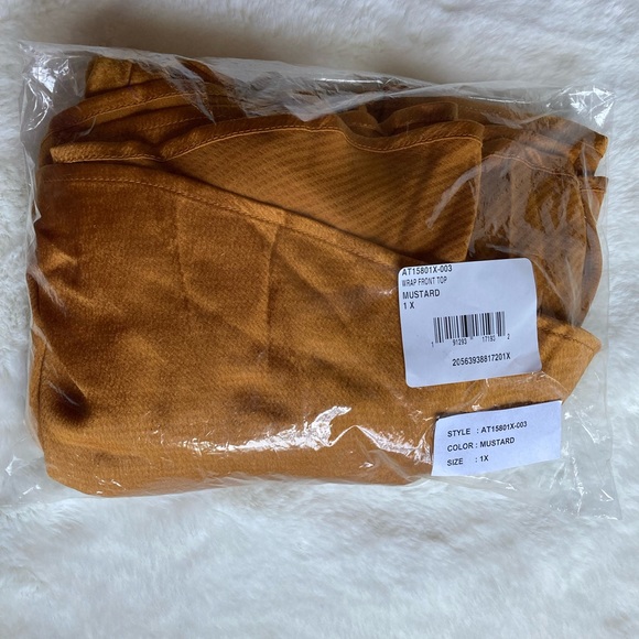 Free people Blouse. - Picture 2 of 2